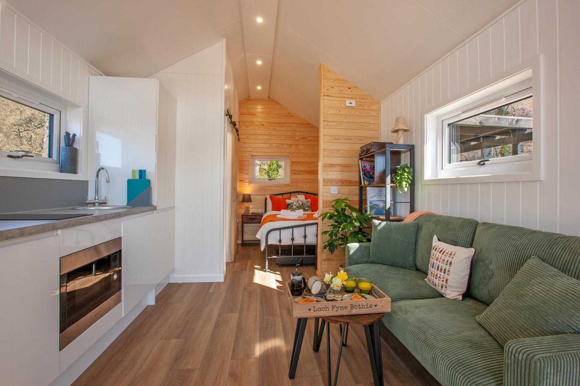 Appin Holiday Homes -Caravans, Lodges, Shepherds Hut And Train Carriage Stays Exterior photo
